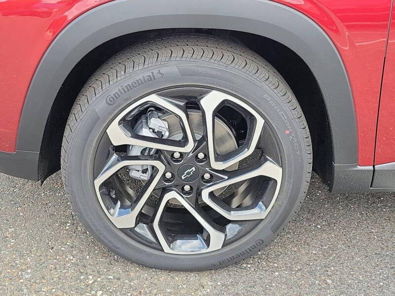 2025 Chevrolet Trax RS