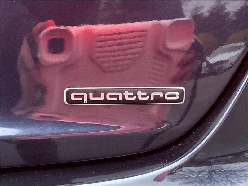 2015 Audi A4 2.0T quattro Premium