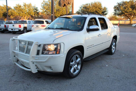2013 Chevrolet Avalanche for sale at Flash Auto Sales in Garland TX