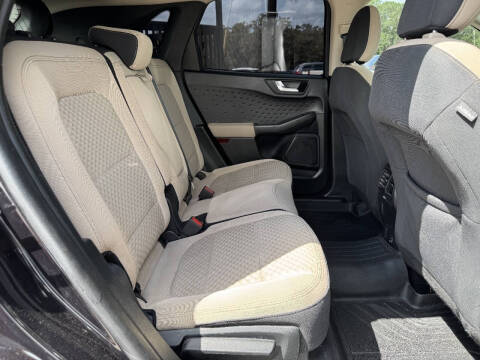 2020 Ford Escape Hybrid SE Sport