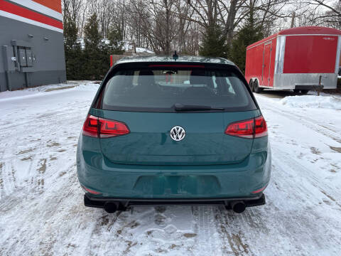 2017 Volkswagen Golf GTI SE