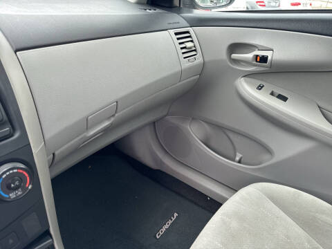 2013 Toyota Corolla L