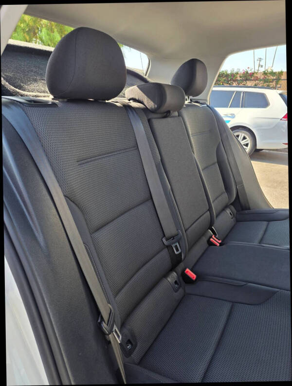 2019 Volkswagen e-Golf SE
