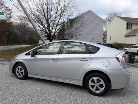 2014 Toyota Prius Two