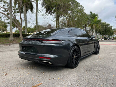 2021 Porsche Panamera