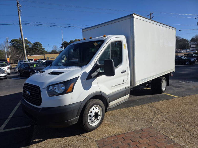 2019 Ford Transit Chassis Cab Base