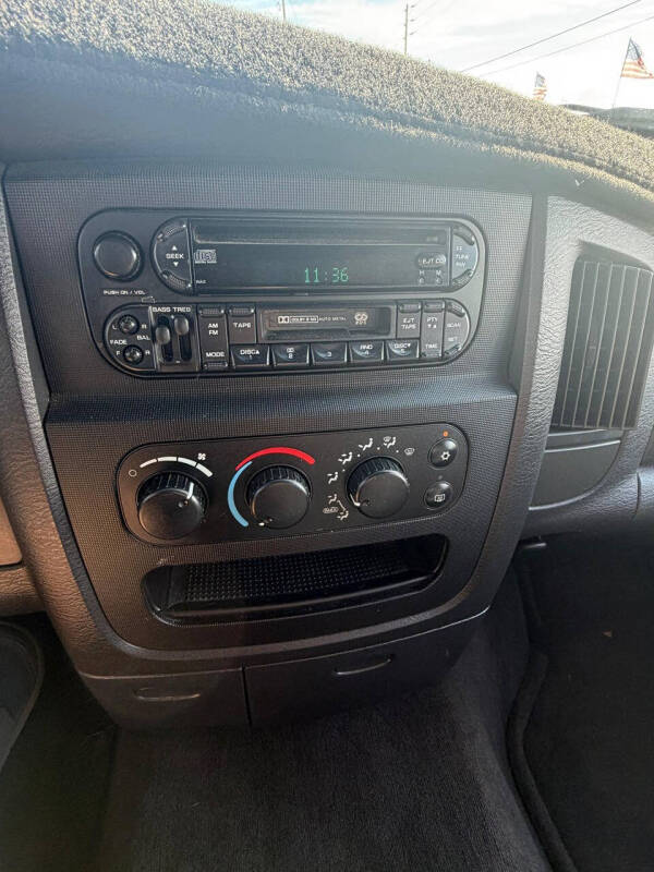 2002 Dodge Ram 1500 SLT