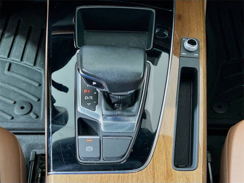 2022 Audi Q5 quattro S line Prem Plus 45 TFSI