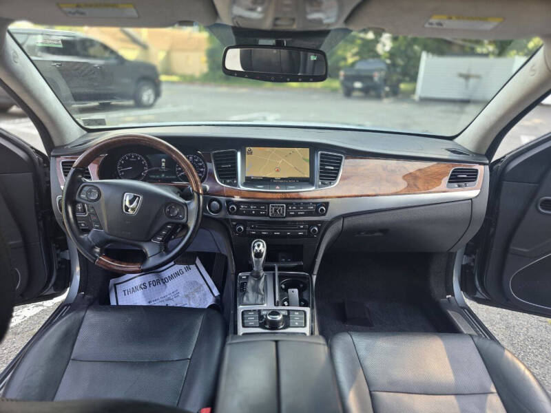 2015 Hyundai Equus Signature