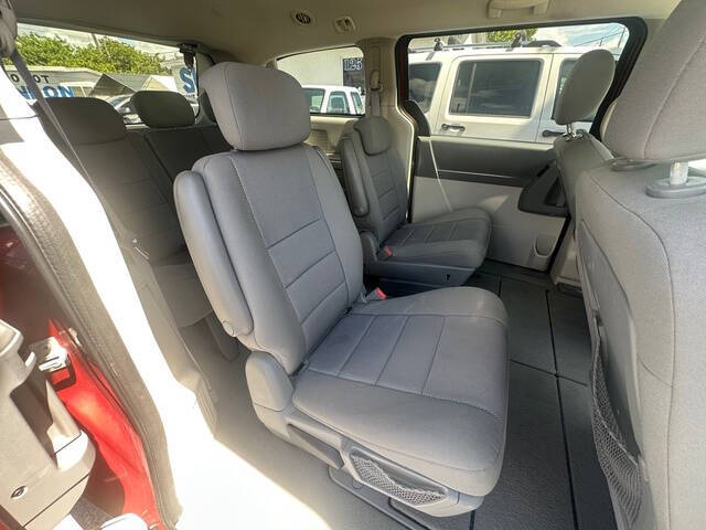 2009 Dodge Grand Caravan SE