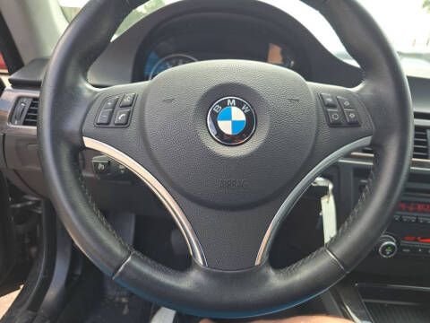2012 BMW 3 Series 328i