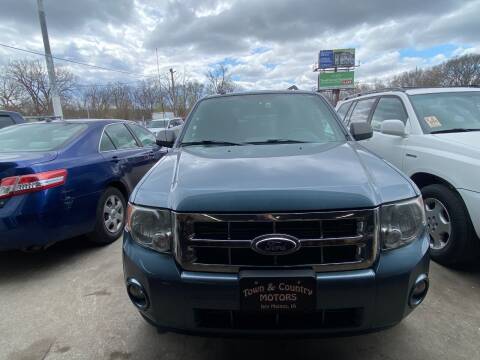 2010 Ford Escape for sale at TOWN & COUNTRY MOTORS in Des Moines IA
