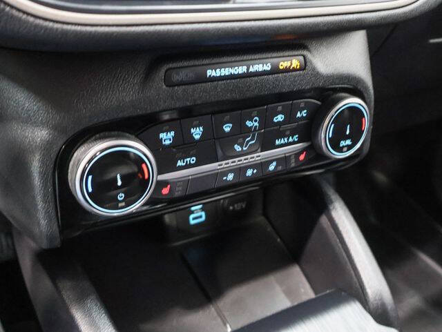 2022 Ford Escape Hybrid SEL