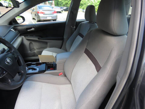 2012 Toyota Camry LE
