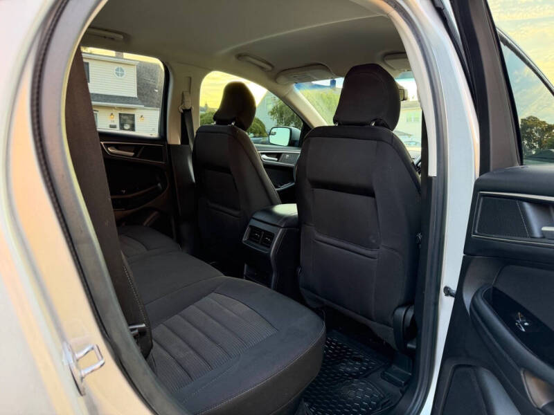 2017 Ford Edge SEL