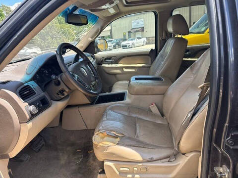 2011 Chevrolet Suburban LT