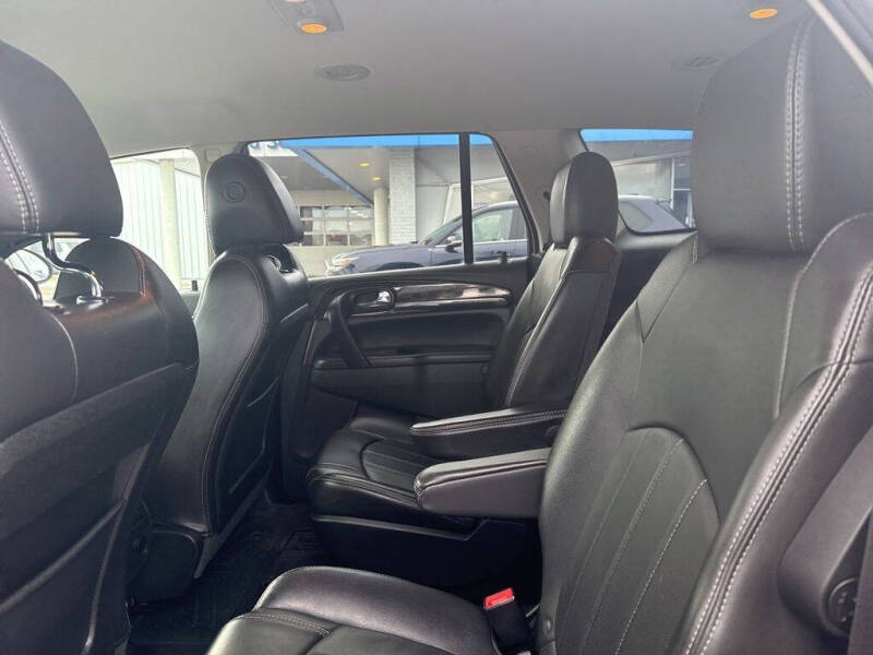 2017 Buick Enclave Leather