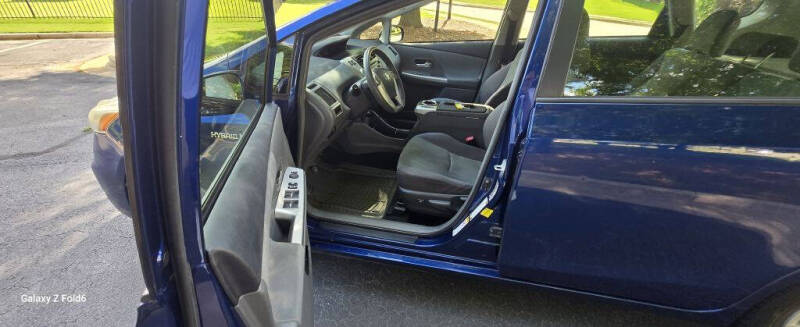 2012 Toyota Prius v