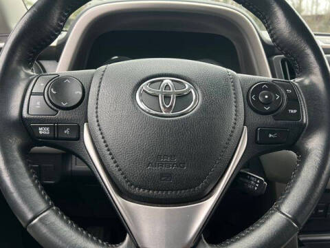 2018 Toyota RAV4 Hybrid XLE