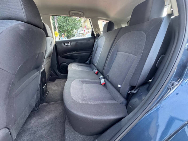 2013 Nissan Rogue SV