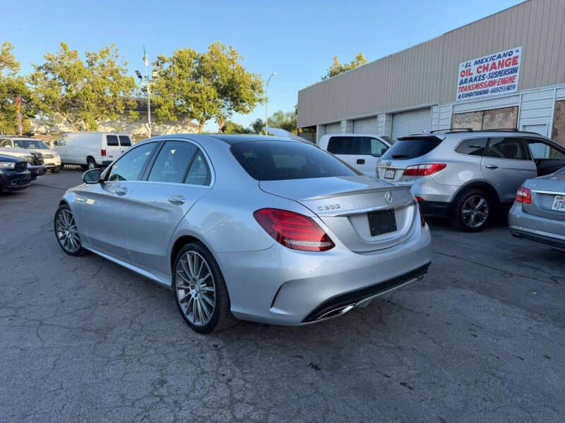2016 Mercedes-Benz C-Class