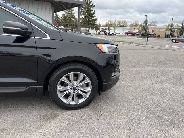 2019 Ford Edge Titanium