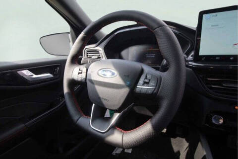 2026 Ford Escape Hybrid ST-Line Select