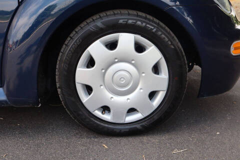 2003 Volkswagen New Beetle GL