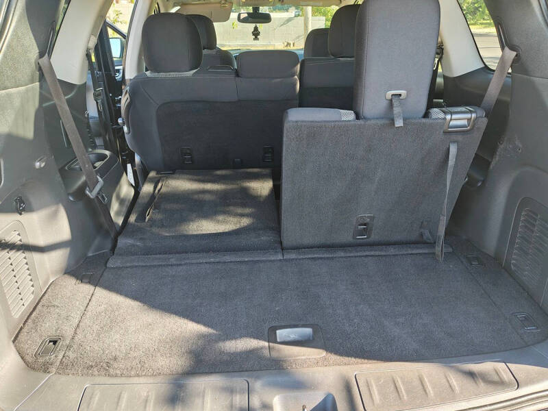 2018 Nissan Pathfinder SV
