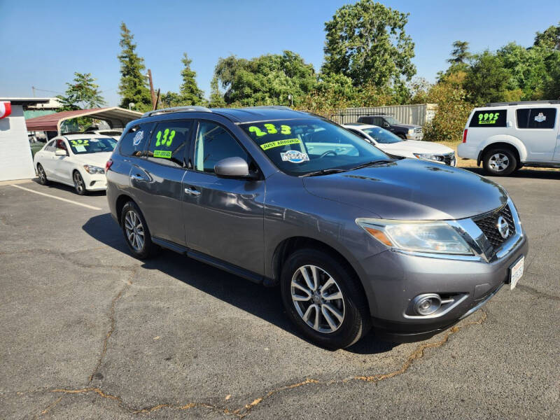 2015 Nissan Pathfinder S