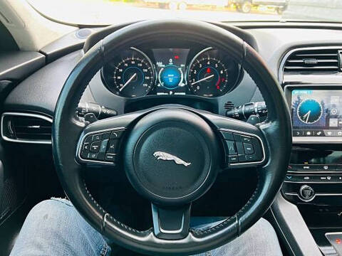 2019 Jaguar F-PACE 25t