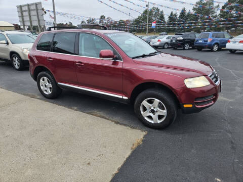 2004 Volkswagen Touareg for sale at Rum River Auto Sales in Cambridge MN
