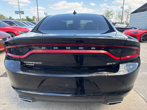 2016 Dodge Charger SXT