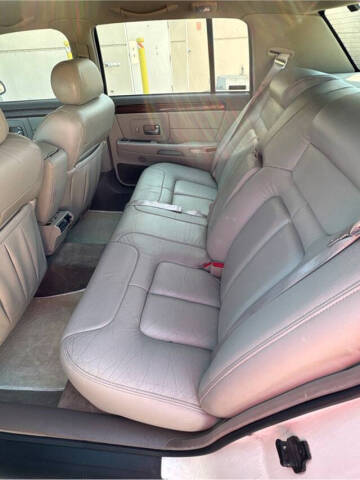 1998 Cadillac DeVille D'elegance