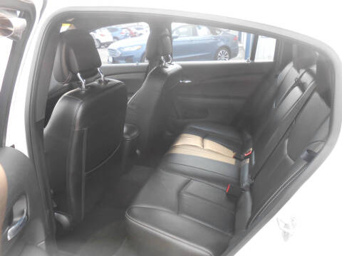 2013 Chrysler 200 Limited