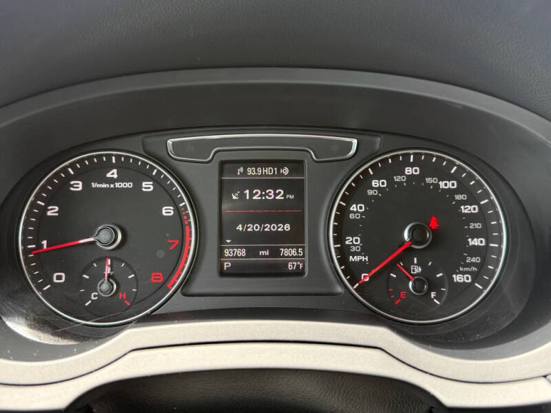 2017 Audi Q3 2.0T quattro Premium Plus