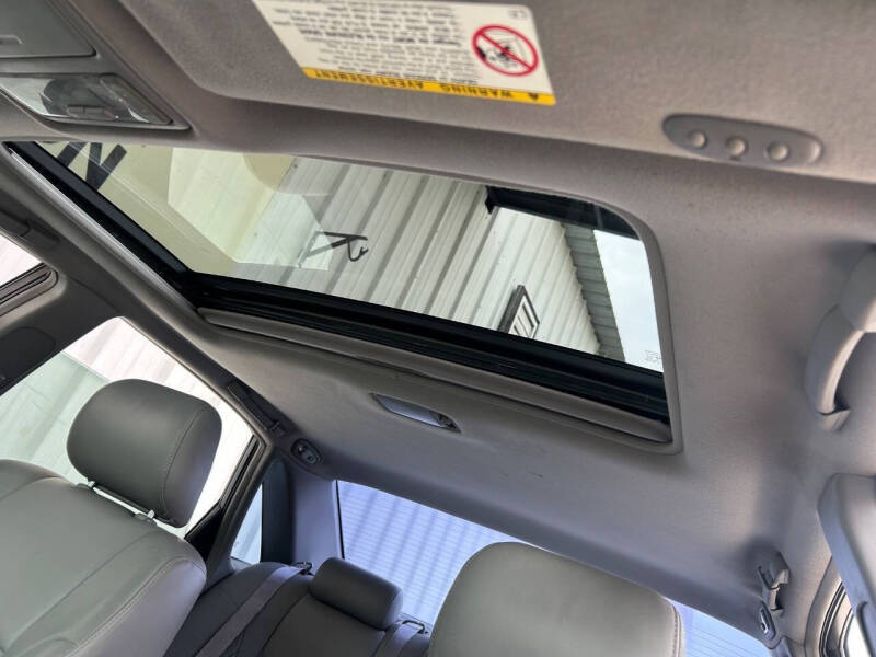 2000 Toyota Avalon XLS