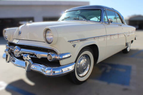 1954 Ford Crestline