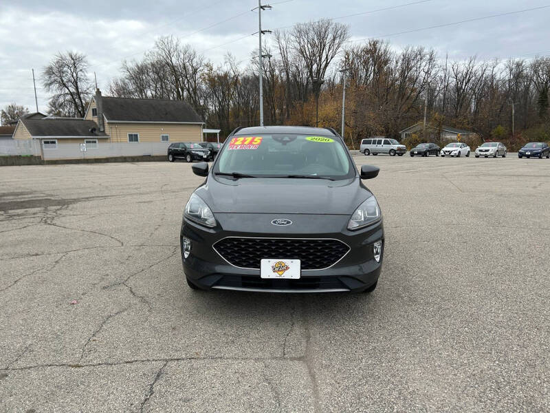 2020 Ford Escape SEL