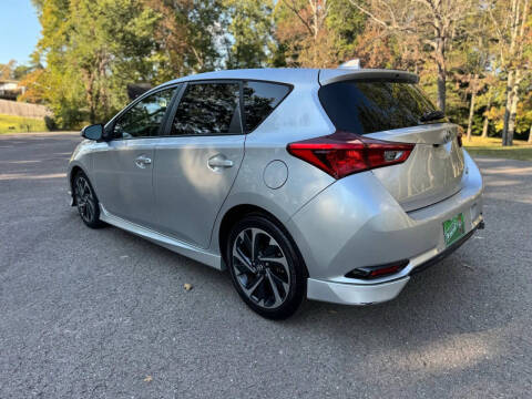 2016 Scion iM