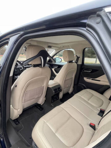 2020 Jaguar F-PACE 25t Prestige