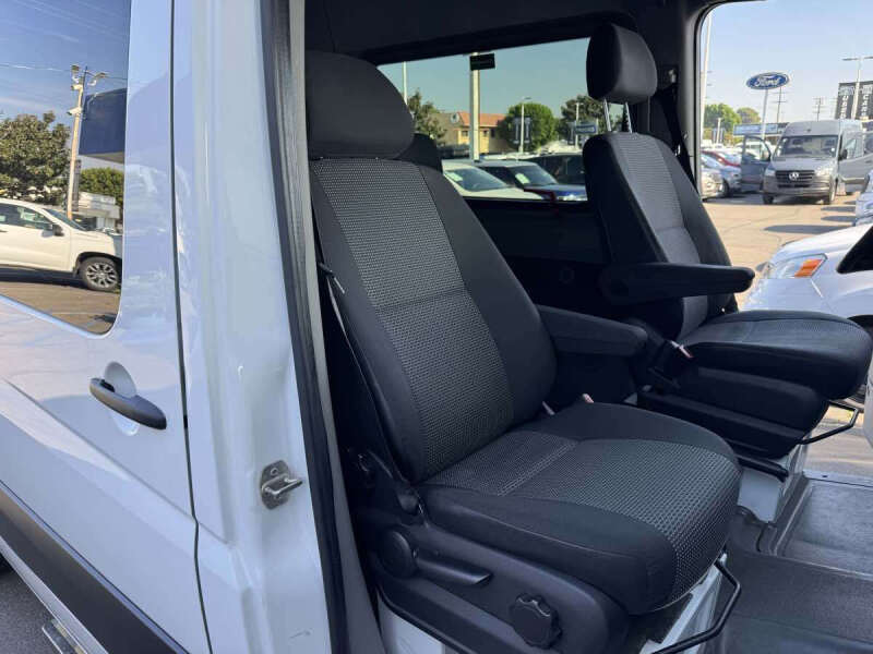 2013 Mercedes-Benz Sprinter 2500