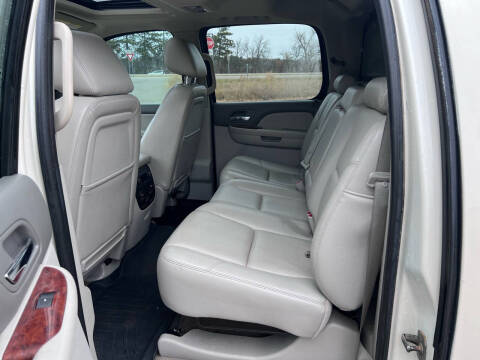 2013 Chevrolet Avalanche LTZ Black Diamond