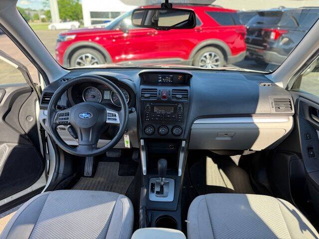 2015 Subaru Forester 2.5i
