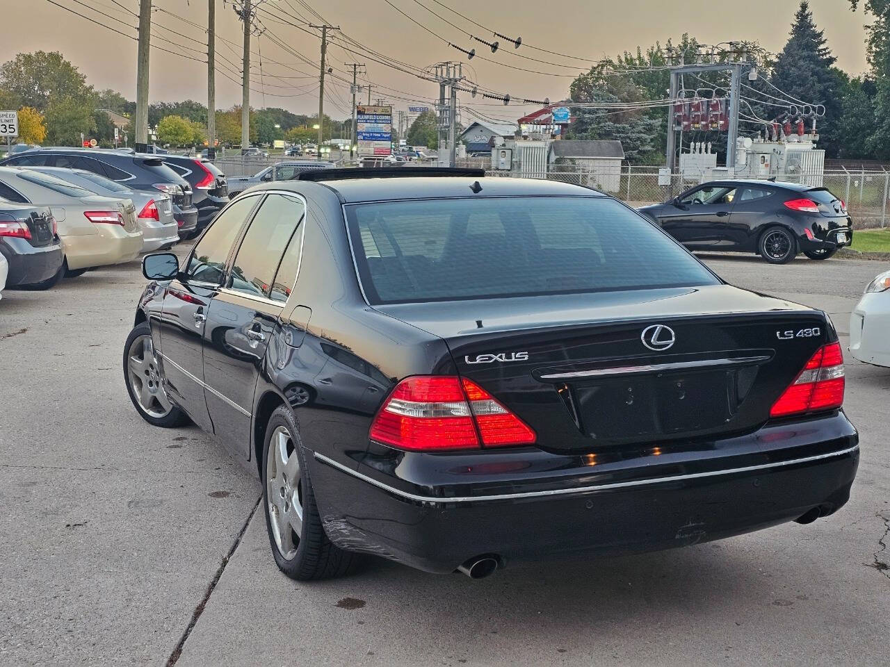 2005 Lexus LS 430 for sale at Quantum Auto Co in Plainfield, IL