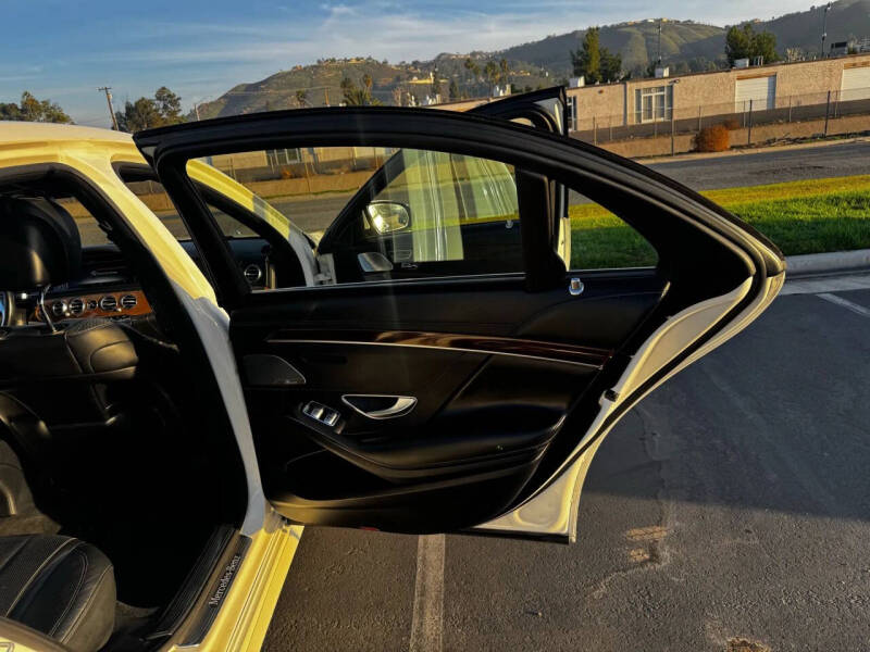 2015 Mercedes-Benz S-Class S 550