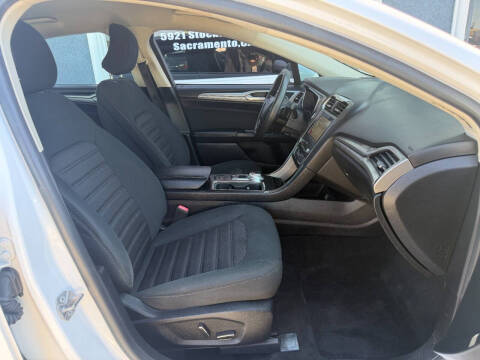 2019 Ford Fusion SE
