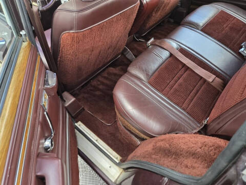 1989 Jeep Grand Wagoneer