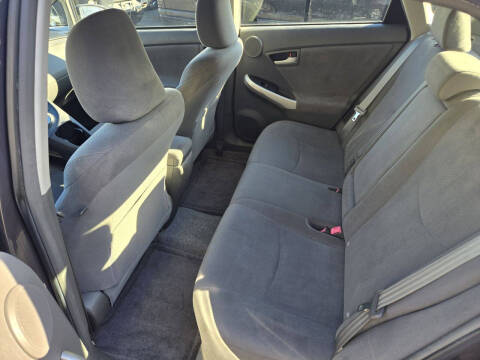 2010 Toyota Prius III