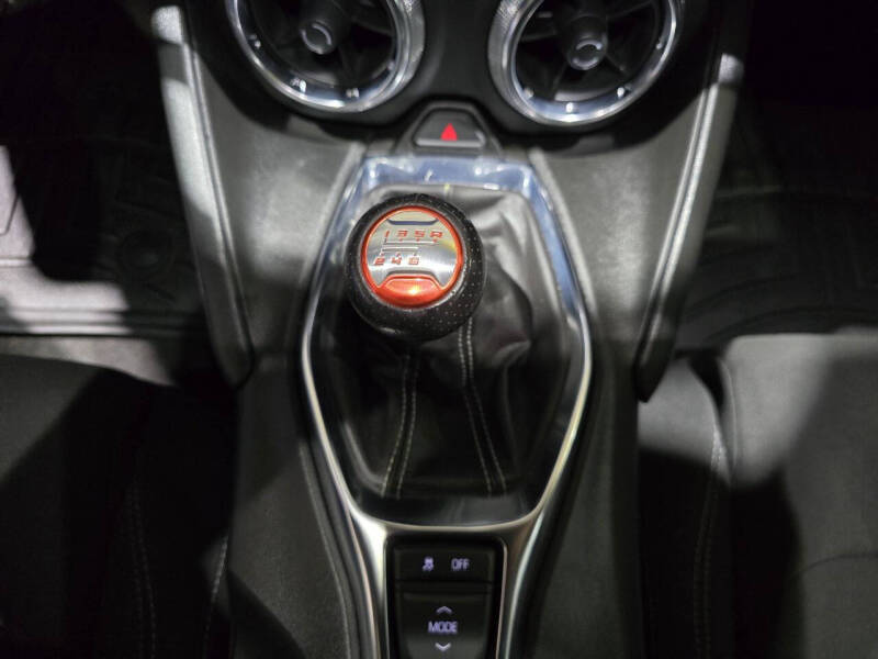 2021 Chevrolet Camaro LT1